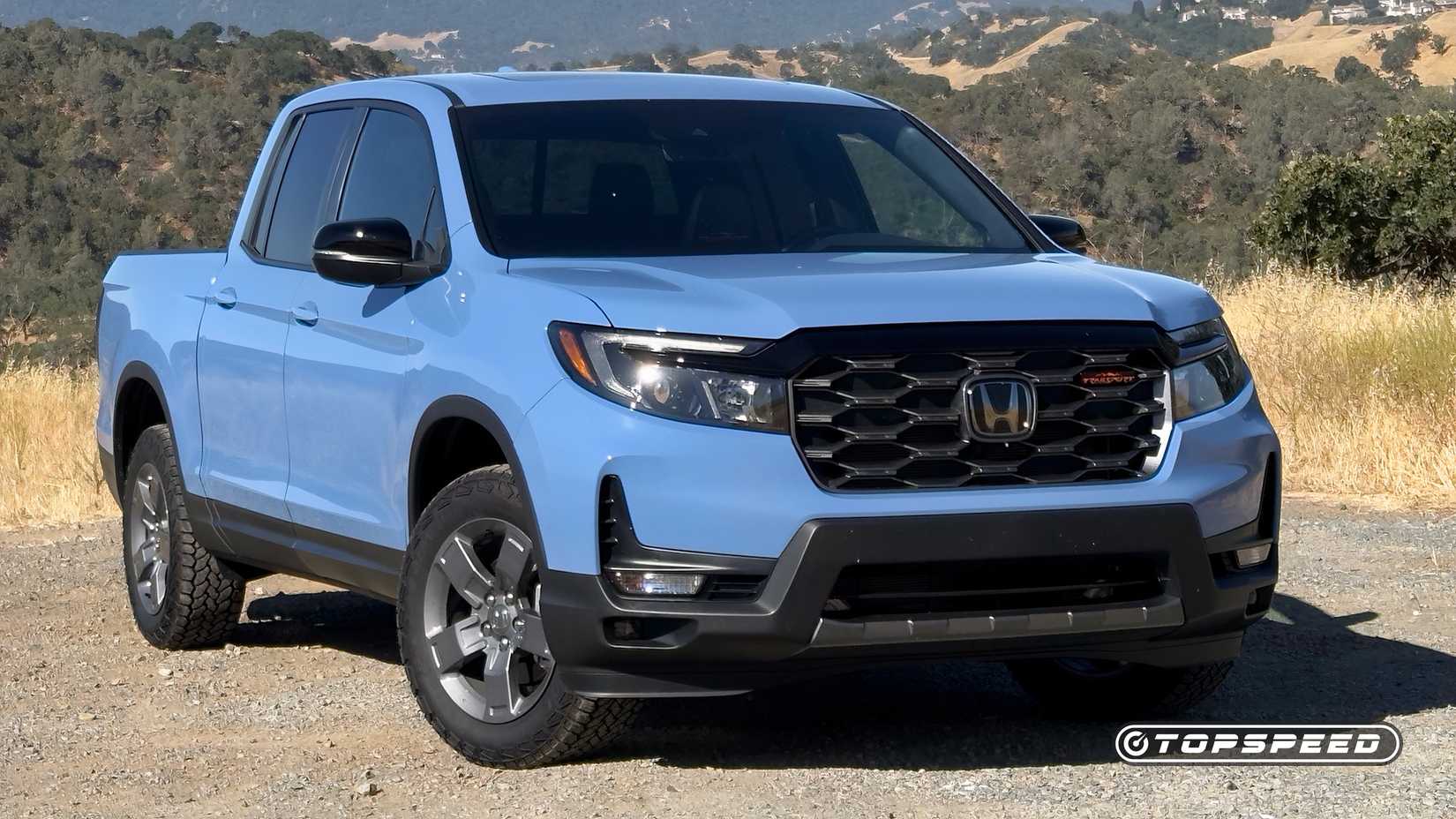 Honda Ridgeline TrailSport Exterior - FRont View Left