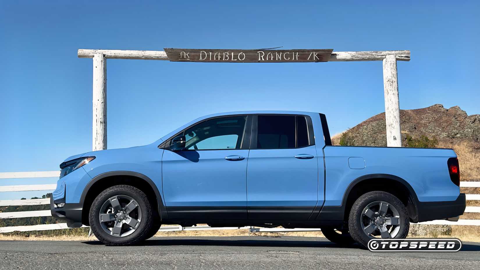 Honda Ridgeline TrailSport Exterior - Left Side Profile